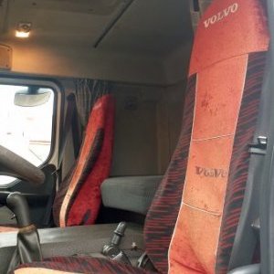 foto EUR5 Volvo 7.5m 19.5t bett lowdeck-kuplung luft seil FE320 pritsche